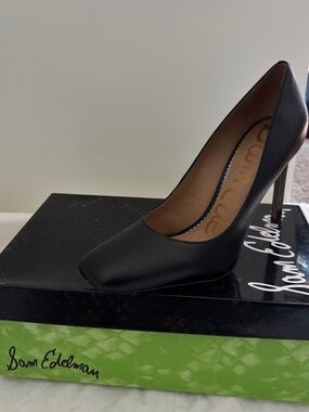 Sam Edelman Black Leather Square-Toe Stiletto Pump